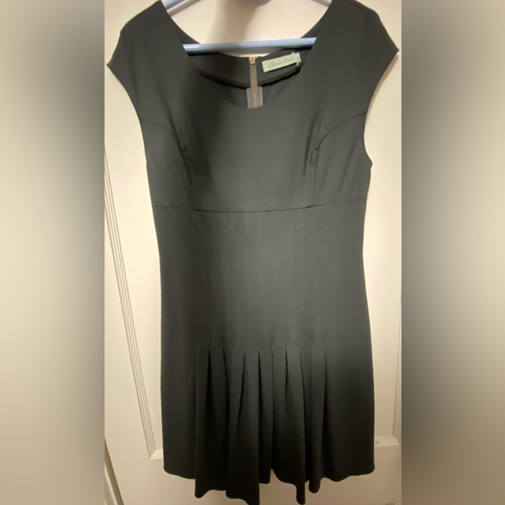 Geren Ford Gray A-Line Pleated Wool Dress Medium